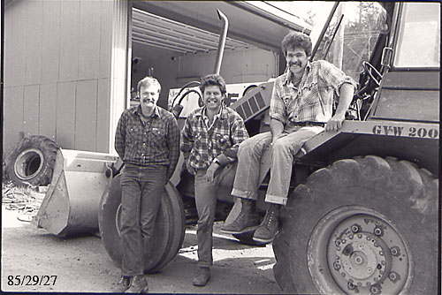 Larry Smith,Phil Hind,Gord Bateman