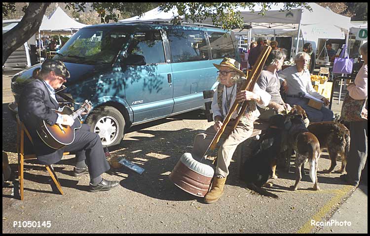 P1050145-street_musicians