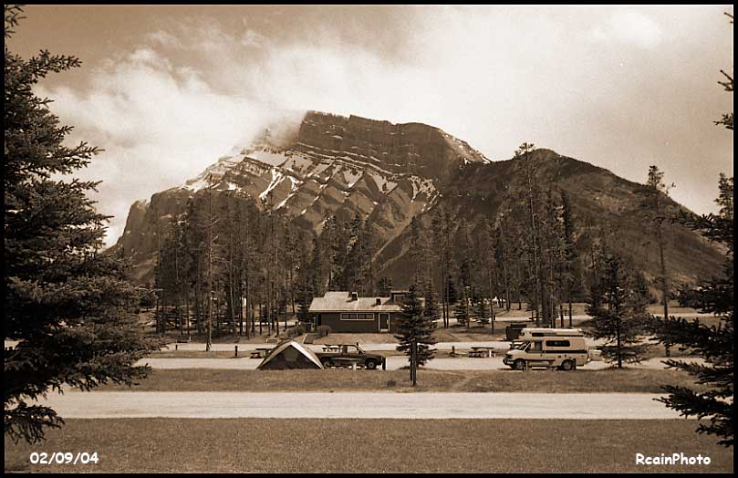 020904-Alberta_camping