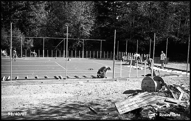 934007-tennis_court_jk